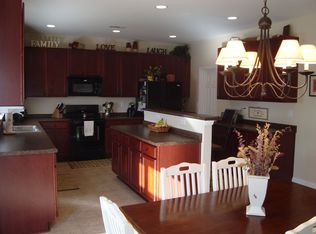 10933 Rousay Rd, Charlotte, NC 28278