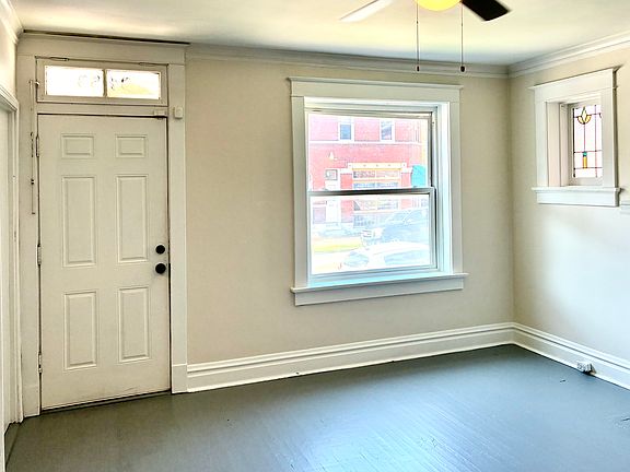 3rd image of 3453 Miami St #1F