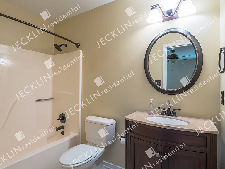 2329 Horsley Dr — Photo 24