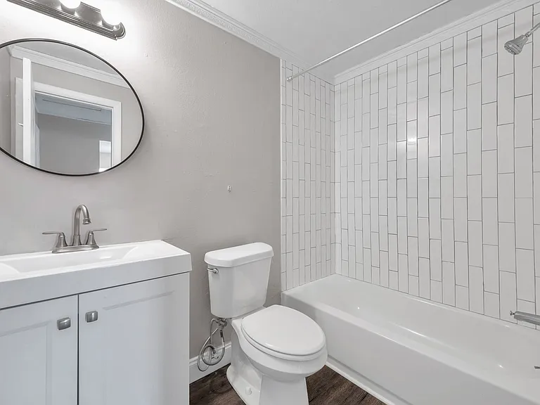 7009 S Mascotte St #B — Photo 7