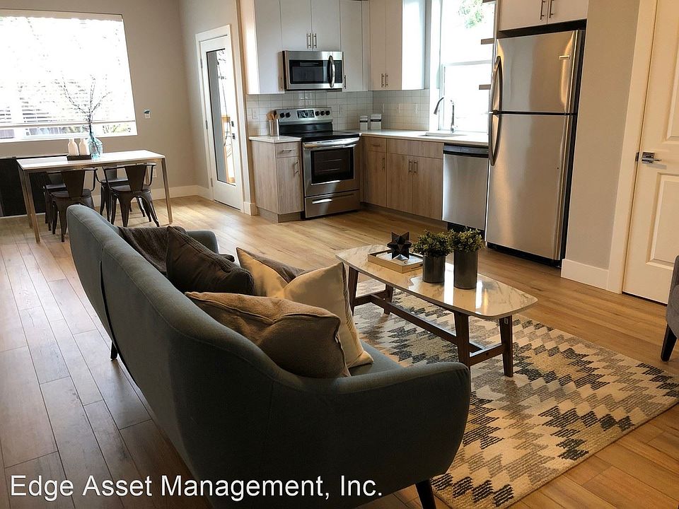 1st image of 436 NE Stafford St #6705627