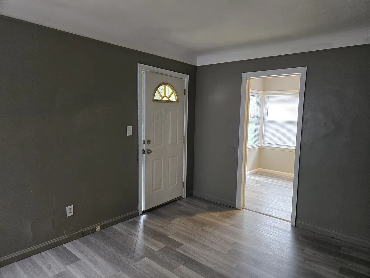 Building Photo - 16410 Edmore Dr