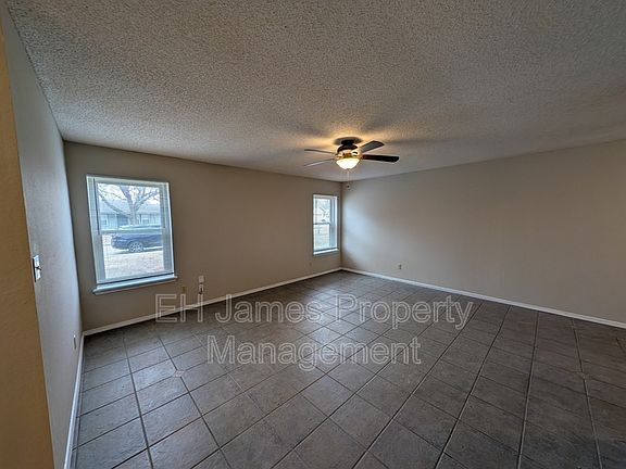 2nd image of 316 S Ave E