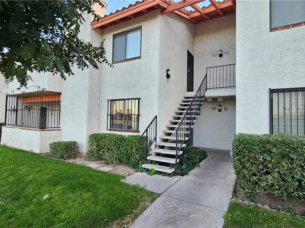 1701 E Katie Ave APT 33, Las Vegas, NV 89119