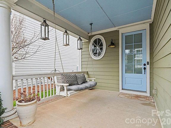 4th image of 1113 Cedar Park Dr
