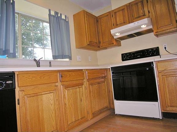 Classy current kitchen