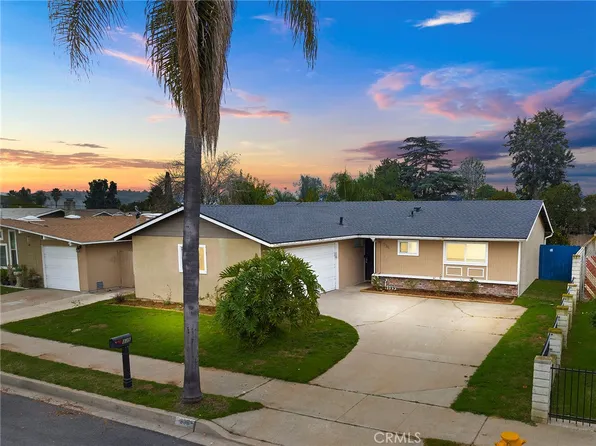 335 Redondo Dr, Oceanside, CA 92057