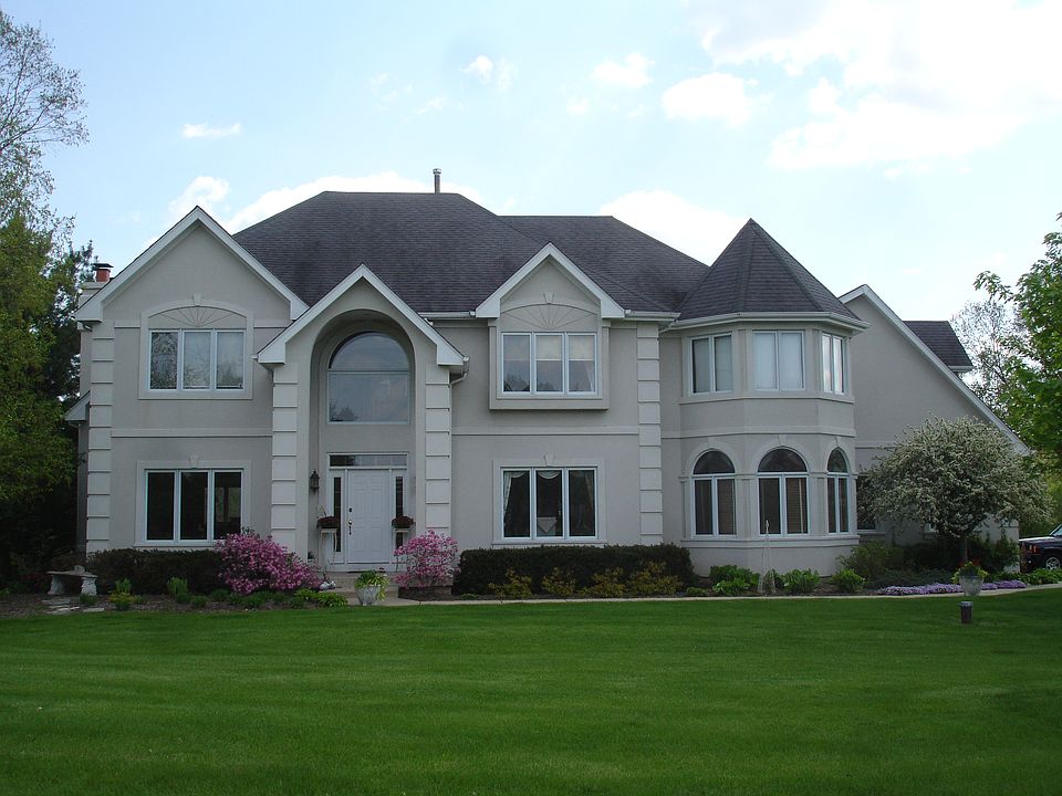 1st image of 6N627 Heritage Ct