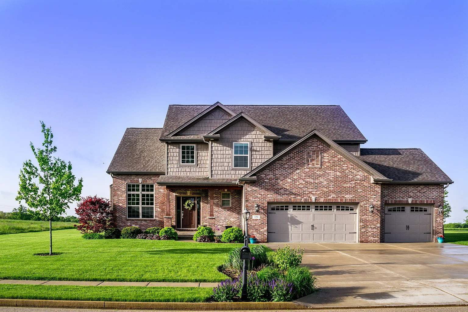 329 Apache Way photo 1