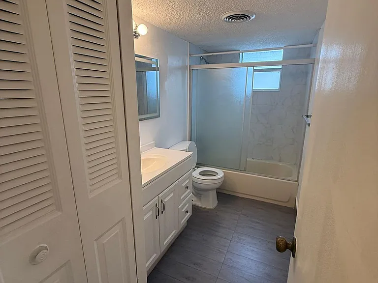 404 NW 68th Ave #206 — Photo 23