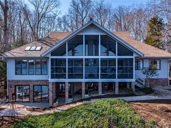 598 Rio Vista, Weems, VA 22576