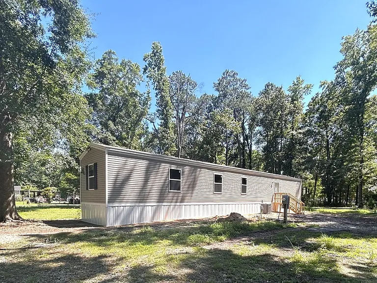 787 Coral Acres Dr — Photo 2