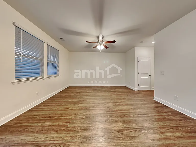 106 Doral Blue Dr — Photo 7
