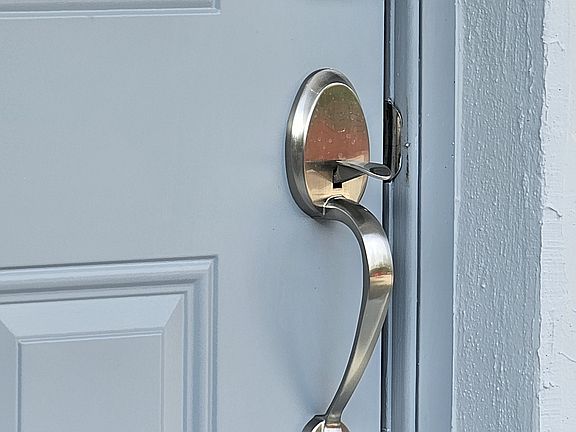 Attractive entry.