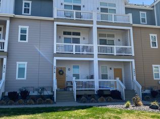 2816 S Fox Ct, Englewood, CO 80110