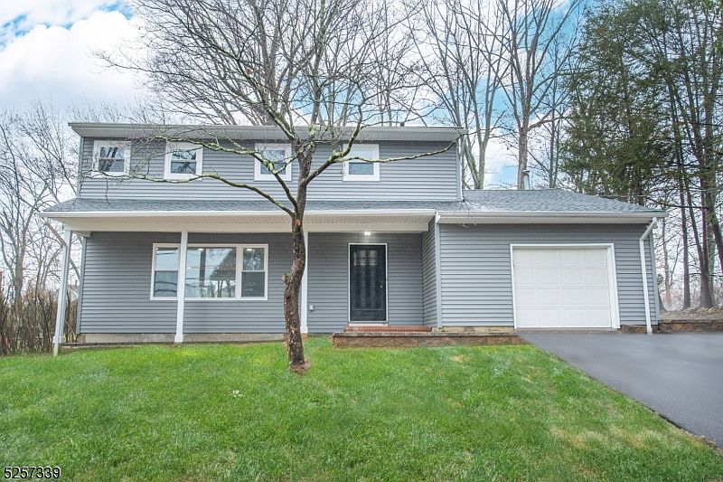 91 Clover Hill Dr, Flanders, NJ 07836 | Zillow