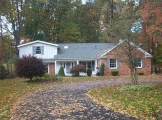 874 Deer Path Ln, Somerset, PA 15501