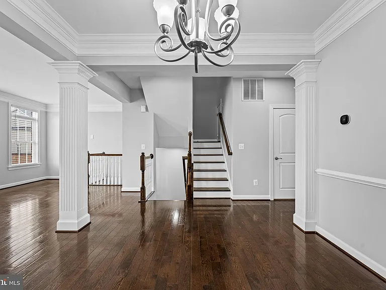 21268 Park Grove Ter — Photo 12