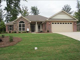 1st image of 725 Oakwood Ct