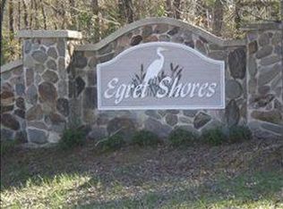 121 Colonels Cir, Ridgeway, SC 29130