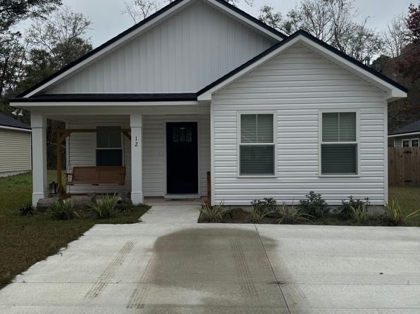 12 Montgomery Dr, Crawfordville, FL 32327