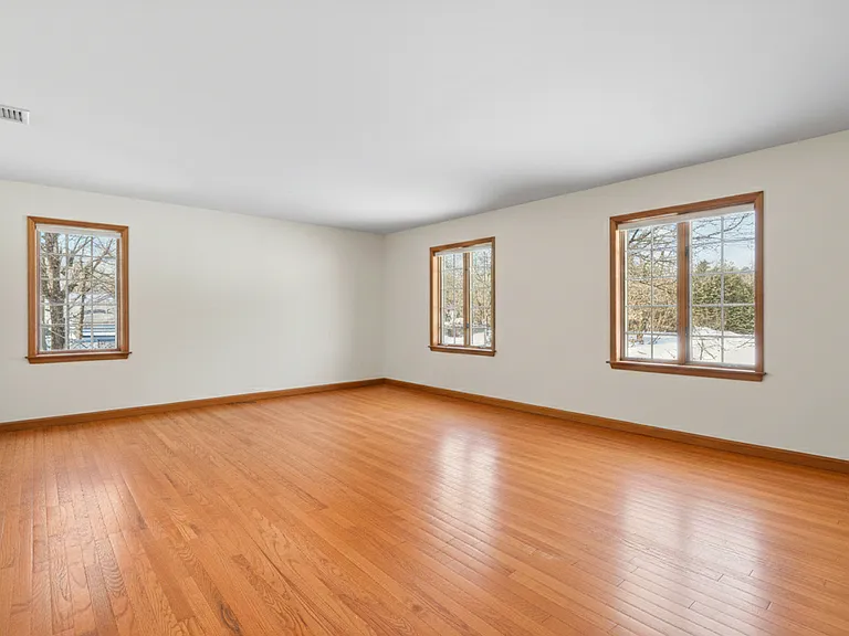 50 Evergreen Row — Photo 12