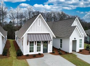 1238 Hidden Den Trl, Opelika, AL 36801