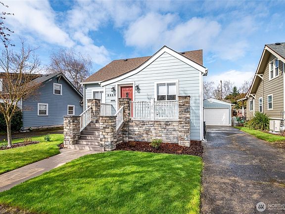 3rd image of 2824 Garfield Street