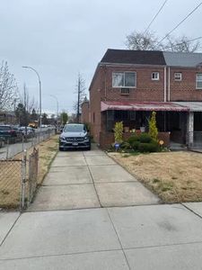 1017 Hendrix St, Brooklyn, NY, 11207