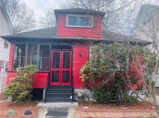 14 Spooner St, Providence, RI 02907