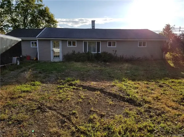 9191 Newcomb Rd, Angola, NY 14006