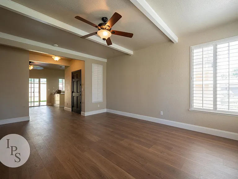 8153 N Cedar Ave #126 — Photo 5