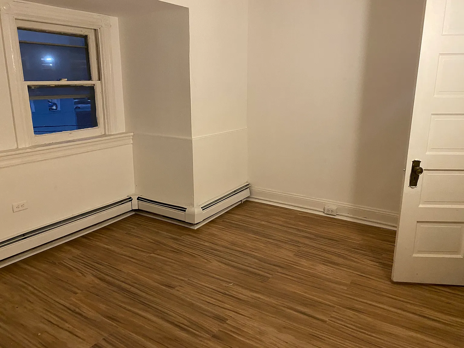 3 bed, 1300 sqft, $1,850 — Photo 4
