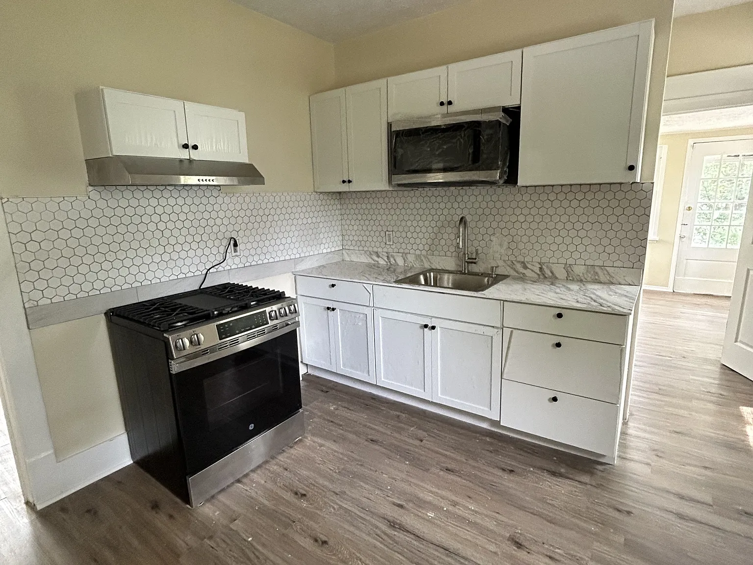 5235 Milo Avenue - 1 — Photo 2