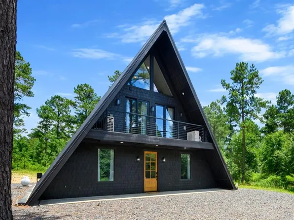 104 Prickly Pine Trl, Broken Bow, OK 74728