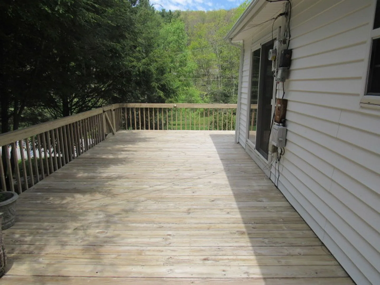 726 Middle Fork Road — Photo 2