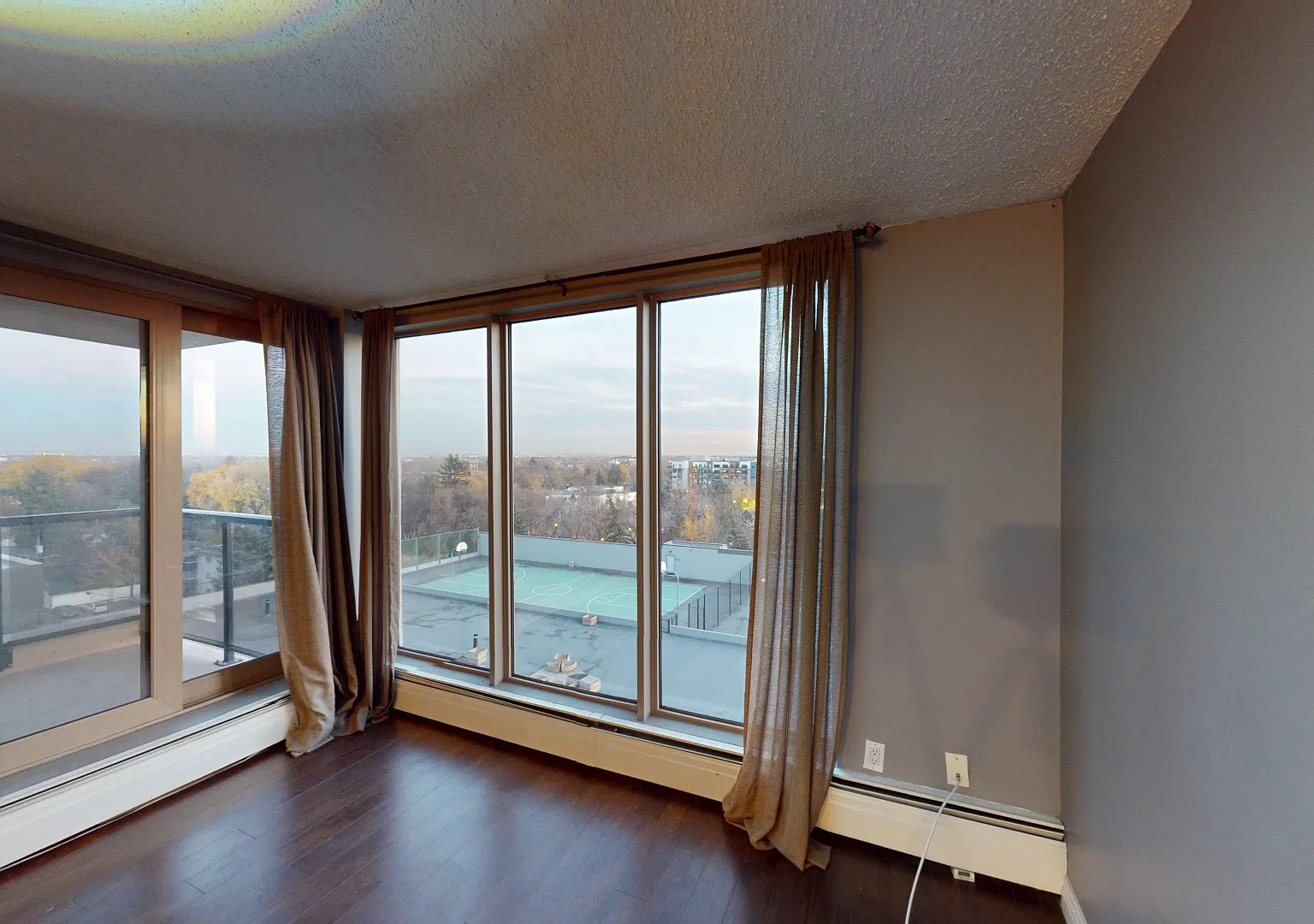 800 Saskatchewan Dr NW — Photo 1