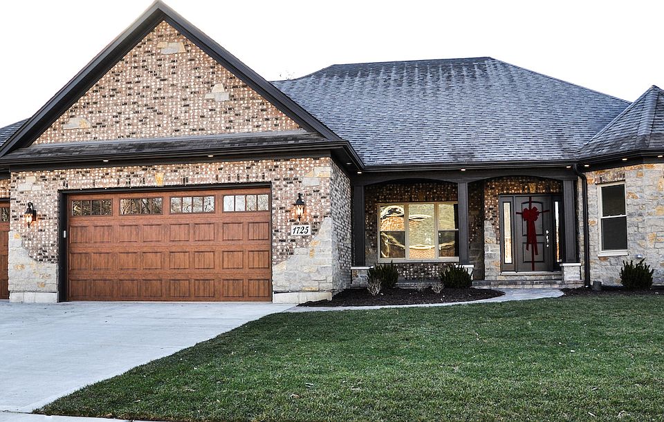The Evelyn I Brick Ranch