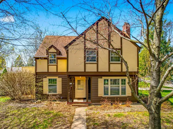 1027 Cedar Ave, Albert Lea, MN 56007