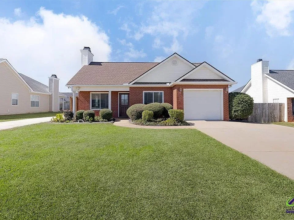 208 Stirling Bridge Dr