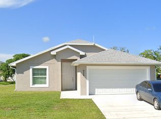 926 Riviera Ave, Sebastian, FL 32958