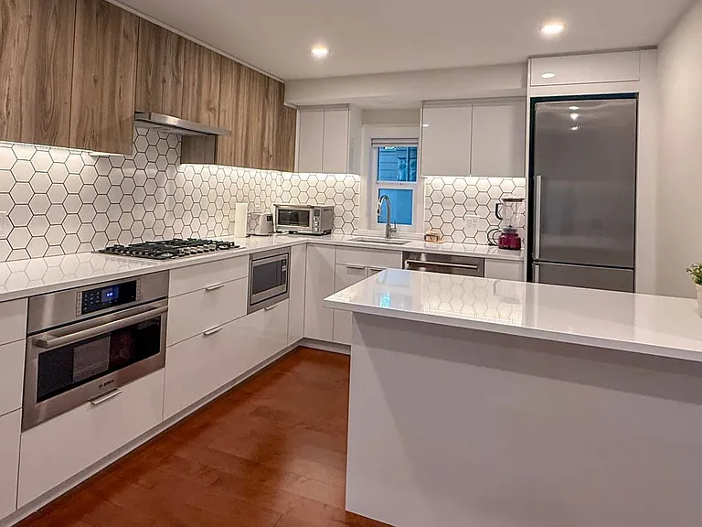 3536 Point Grey Rd #1 — Photo 13