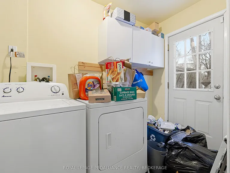 511 Victoria St — Photo 24