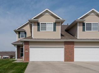 1834 N 175th Ct, Omaha, NE 68118