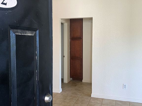 3rd image of 78650 Avenue 42 APT 112