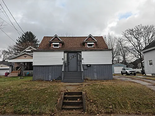 1279 Atwood Ave Photo 1