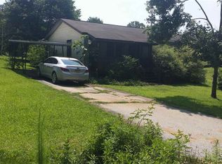 237 Hawks Nest Rd, Seneca, SC 29672