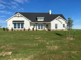 129 Hillview Trl, Decatur, TX 76234
