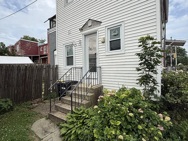 155 N Broad St — Photo 14