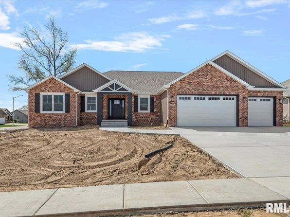 1100 Lightstone Ct, Sherman, IL 62684